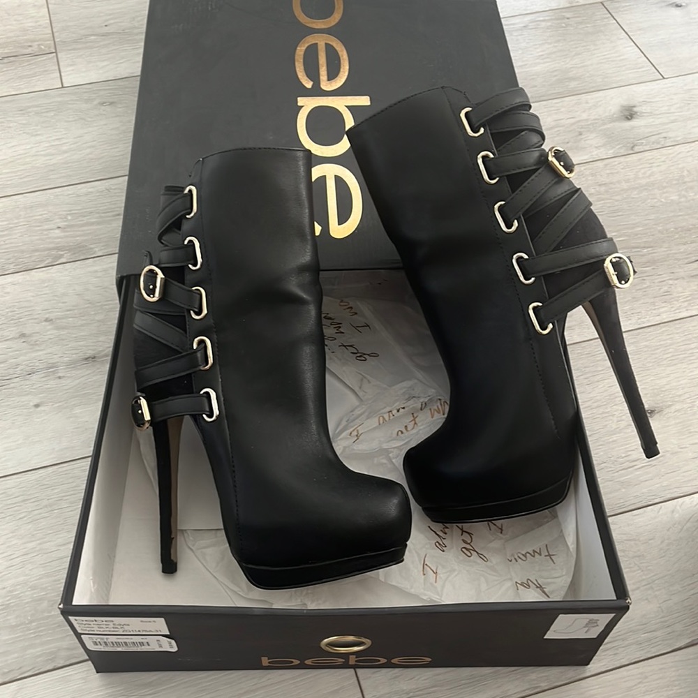 Bebe black heels brand new size 5